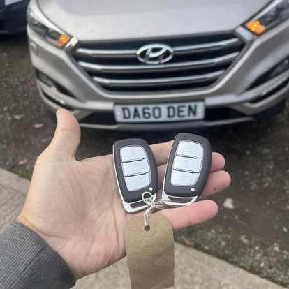 Hyundai Tucson pair of smart keys programmed